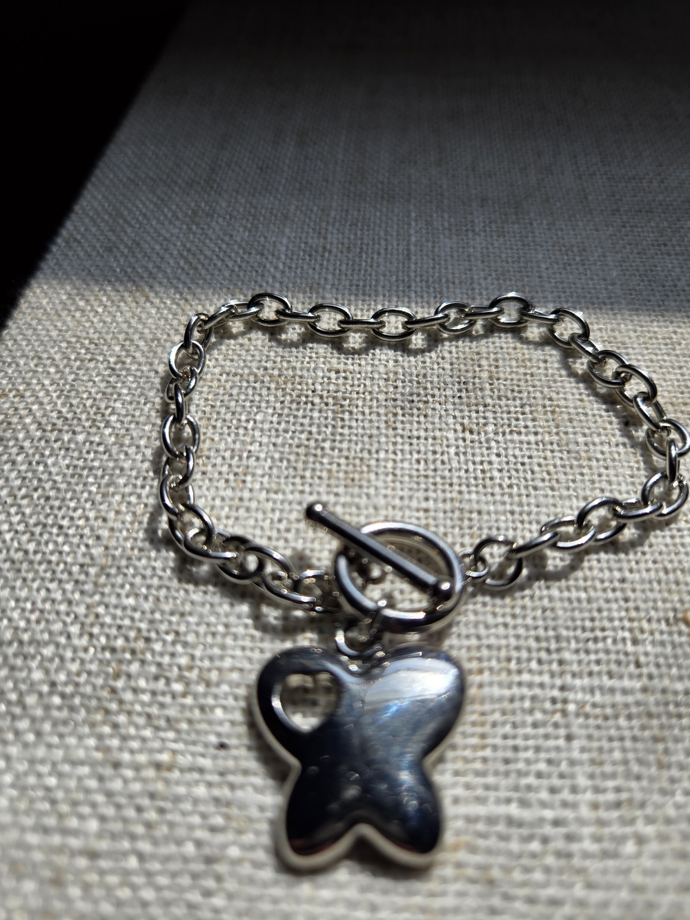 Butterfly Toggle Chain Bracelet - Picture 3 of 6